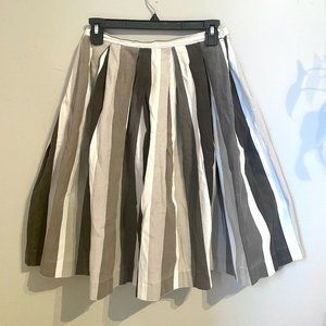 1960s A-Line Gray Striped Skirt small